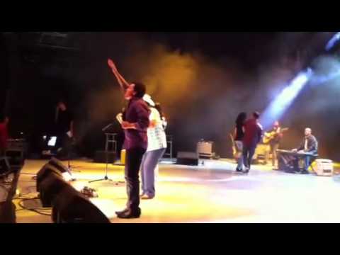 Forro no Hosana Brasil 2011 - YouTube