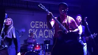 Download Lagu Gerhana Ska Cinta - TERPESONA Live at The Bee GenerationClash MP3 Download Lagu Gerhana Ska Cinta - TERPESONA Live at The Bee GenerationClash MP3