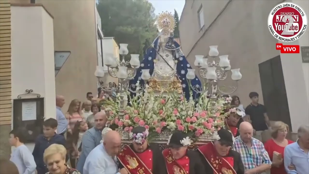 Grandes momentos de la procesión de la Virgen de la Cabeza en Campillo de Arenas
