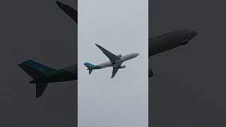 ¿A DÓNDE VA ESTE GIGANTE? ✈️ Despegue brutal de LEVEL en Barcelona #AvGeek #shortsviral #aviation