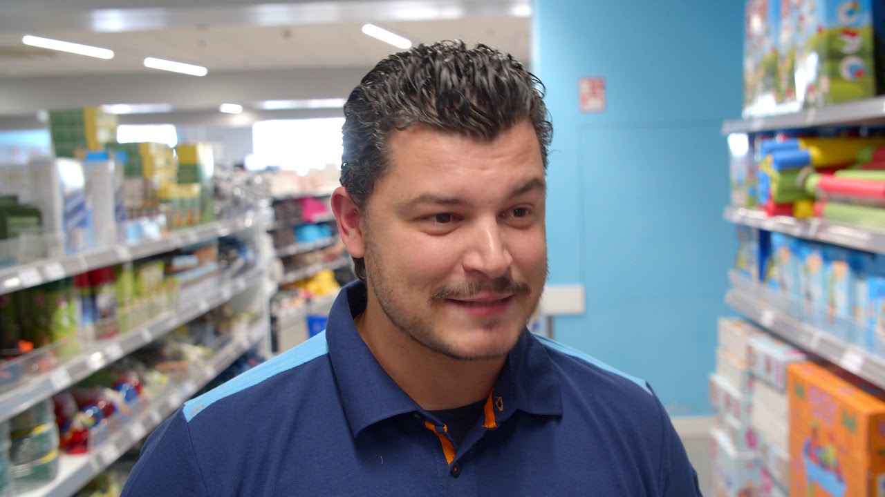 Travailler Chez Action Magasin Youtube