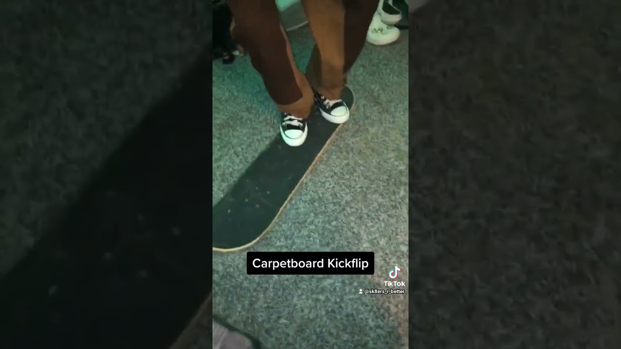Carpetboard kickflip 