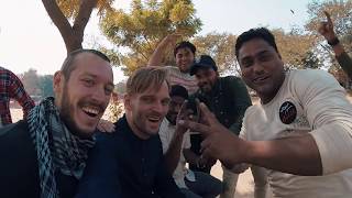 How To Travel in Old Delhi & Where to Go (ULTIMATE TOUR)