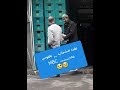 رجل مراكش الطيب لي عطاتو ام بي سي برطمة شديتو حي كيشري الشراب اودي لي عندو زهر عندوو 