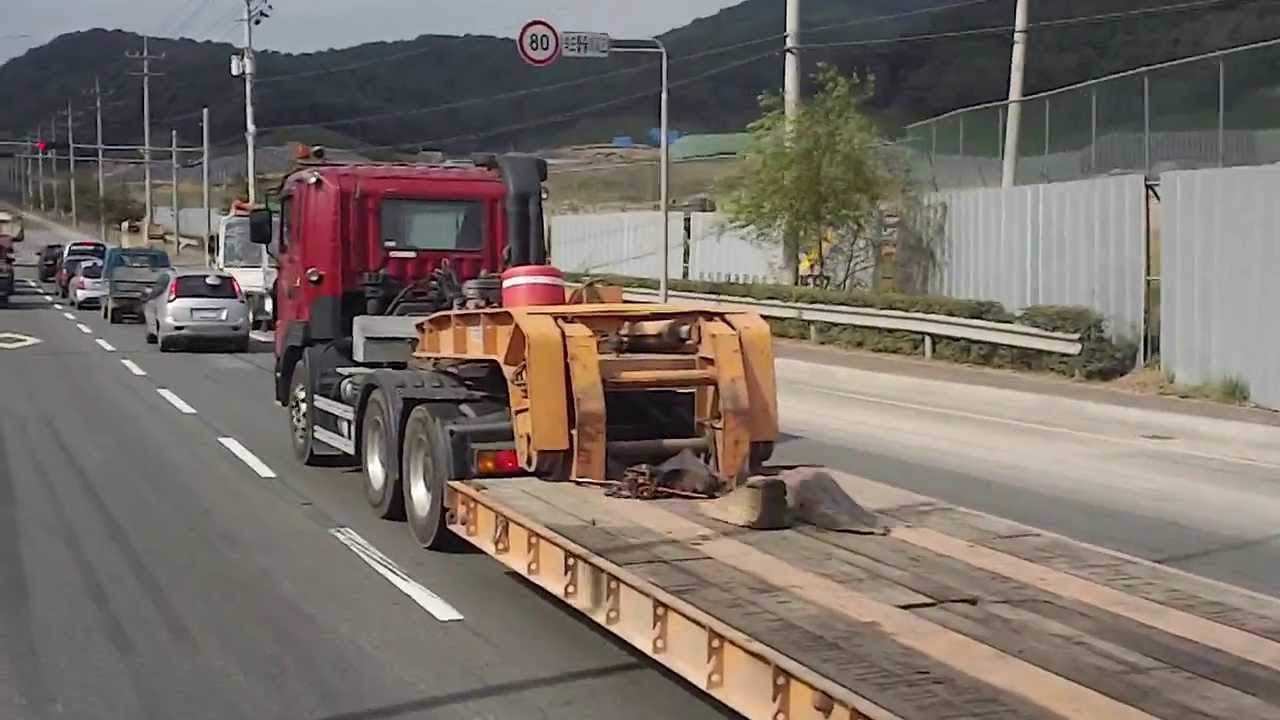 Самосвал hyundai trago