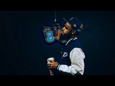 Flashy B - "She's A Demon" LIVE PERFORMANCE w/ @akaBeto