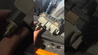 Defender 90 2,2 BJ 13 Stellmotor Turbolader