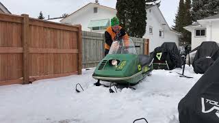 Trying to start my 1976 John Deere JD300 snowmobile by Roger Cormier 151 views 2 weeks ago 2 minutes, 21 seconds