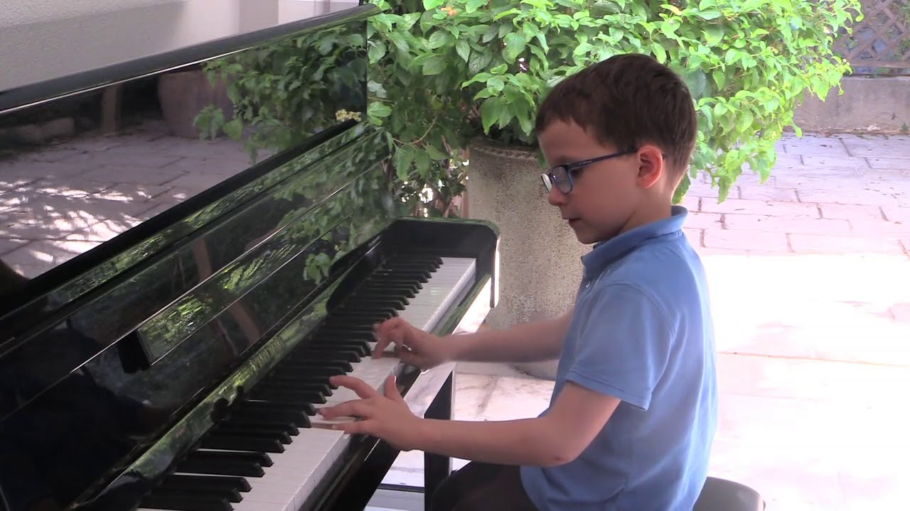 Découvrez nos plus petits pianistes !