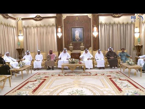 حاكم أم القيوين يكرم اللجنة العليا للاحتفالات باليوم الوطني ال47 في الإمارة