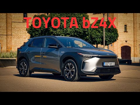 Toyota bZ4X - электрический кроссовер, как с ДВС