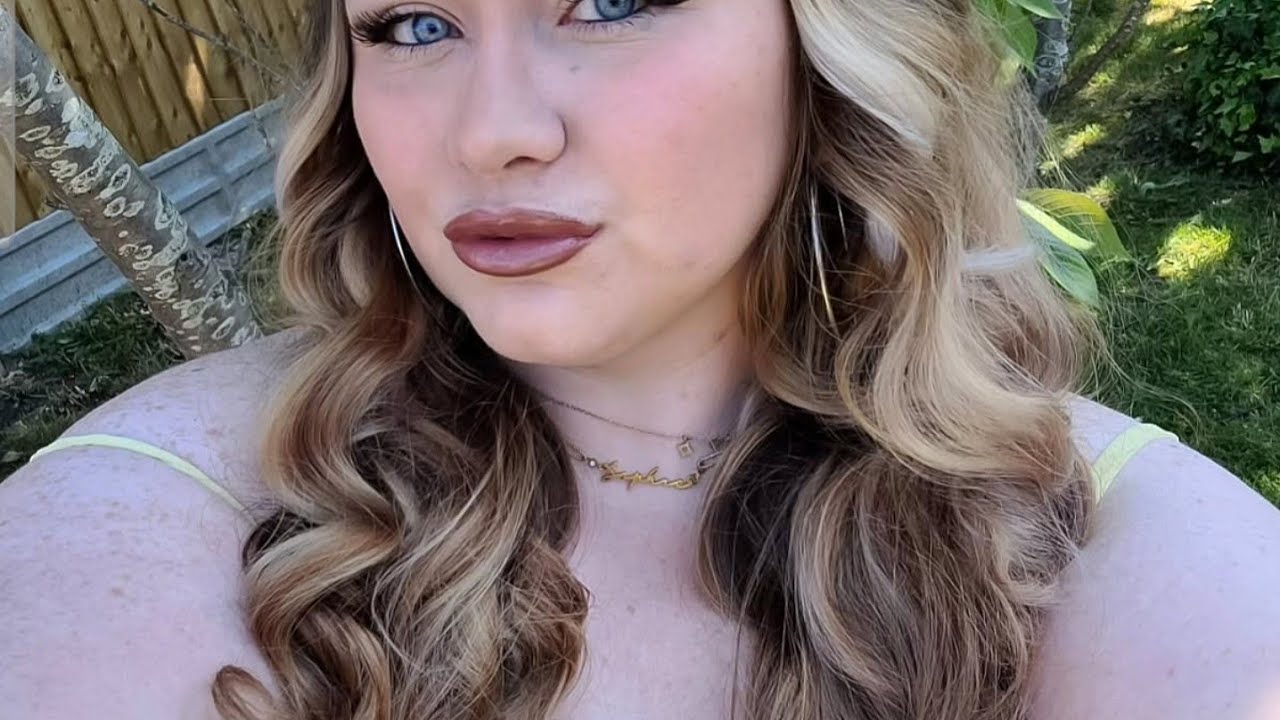 A Creative Reflection on Sophie, Curvy and Imaginative - Video By Biography Genius