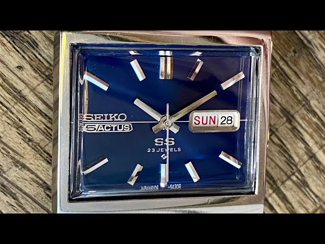 Vintage January 1972 Jumbo Blue Seiko 5 Actus SS 6106-5440