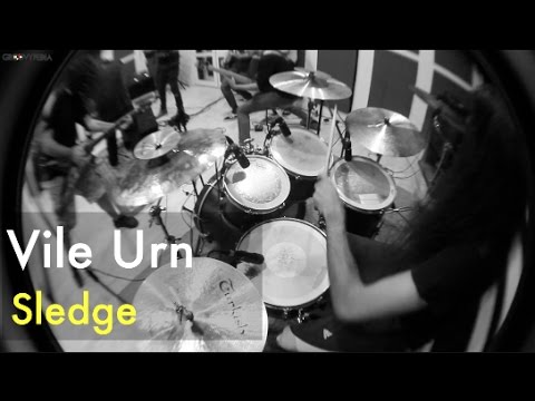 Vile Urn - Sledge // Groovypedia Studio Sessions