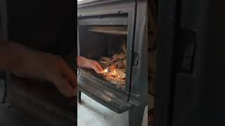 Starting a fire in a Hearthstone 40
