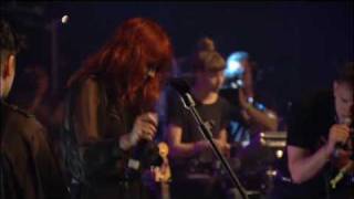 Video thumbnail of "The XX - You Got the Love (feat. Florence Welch) (Live at Glastonbury 26-6-2010)"