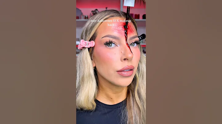 EASY sfx makeup hack! 👀 #makeup #halloween #halloweenmakeup #sfxmakeup #halloweenmakeuplook