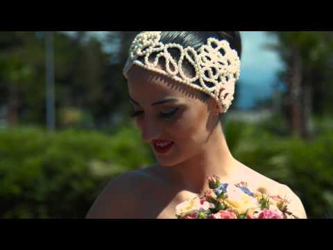 გრანდიოზული ხელის მოწერა.