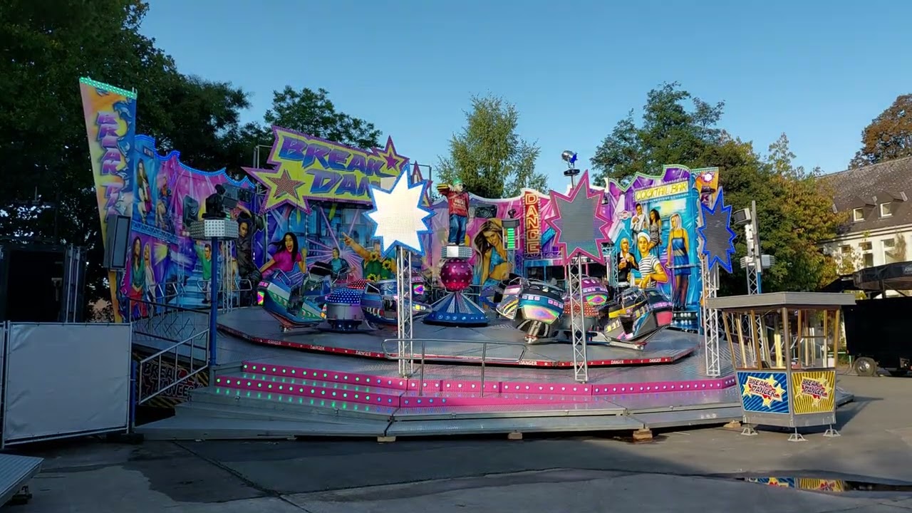Breakdancer Hartmann Testfahrt  (Aufbau Erwitte Schlosskirmes)