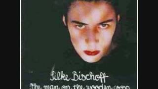 Silke Bischoff -The Man on The Wooden Cross chords