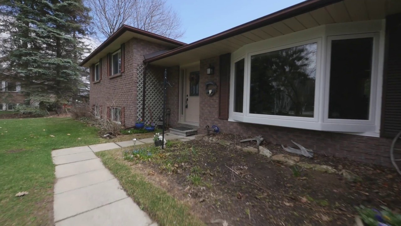 27 Donaldson Rd, Holland Landing YouTube