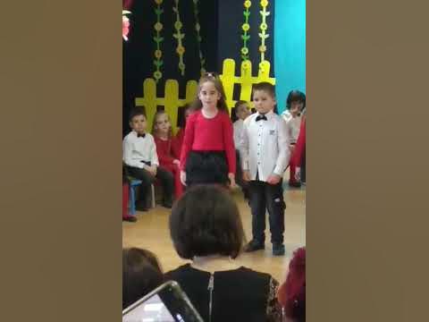 Стихче за мама ️ - YouTube