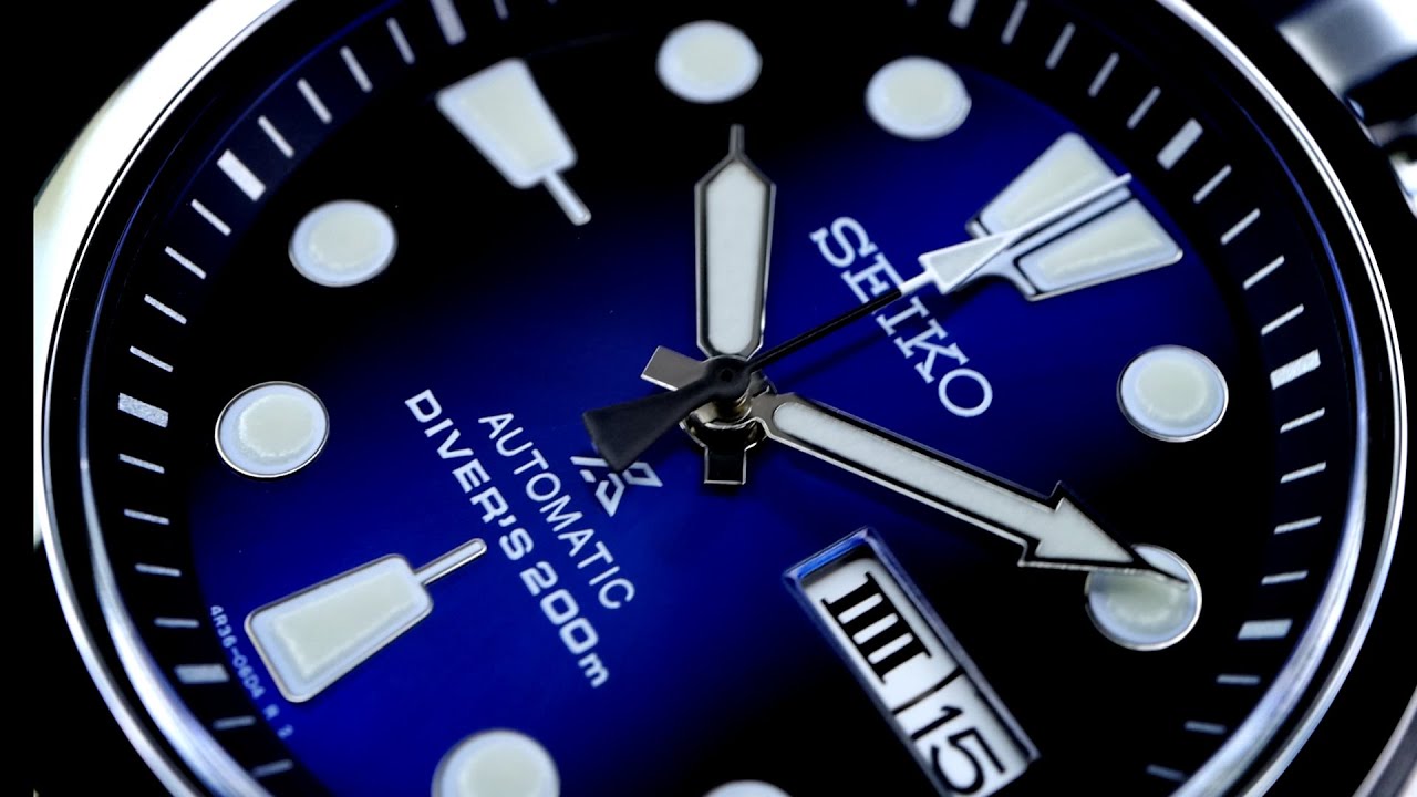 The SEIKO 5 has been Perfected! (Dark Knight) - YouTube