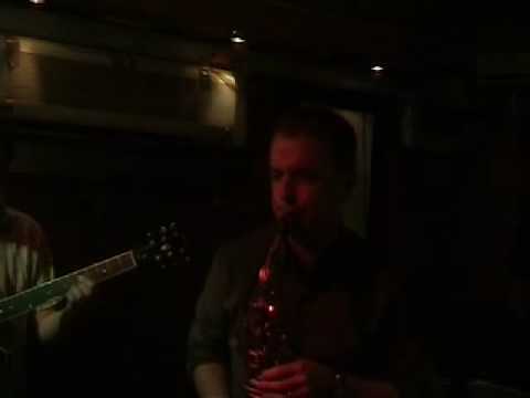 Algol's wink-alto saxophonist Jamie O'Donnell's Qu...