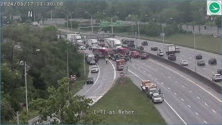Police: 2 injured following multi-vehicle crash on I-71 South at Weber Road