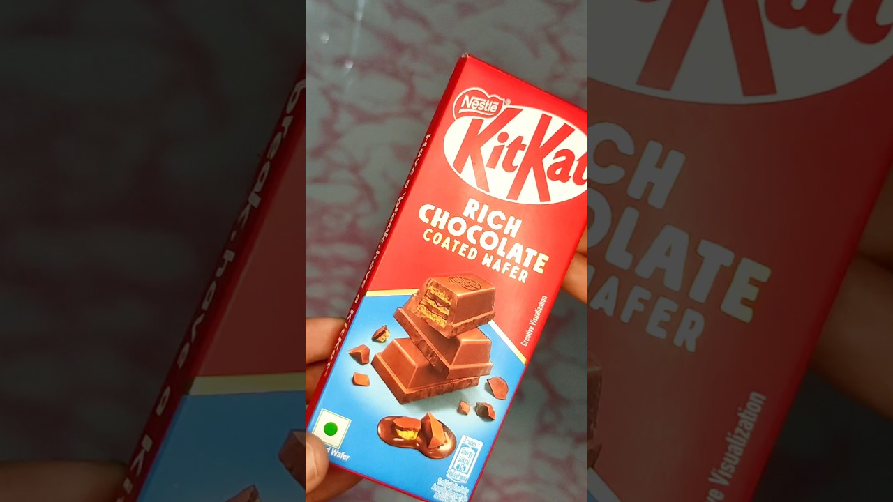 Nestle KitKat chocolate // Rich Chocolate coated wafer // 