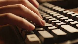Mechanical Keyboard Typing in Warm Light ASMR | 30-Minute Seamless Loop screenshot 2