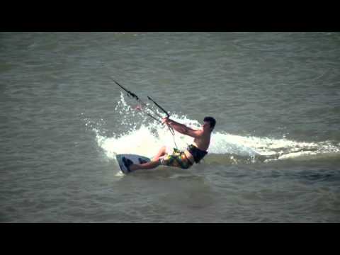 Vote! Kitesurfing Trick Style Off - The "Back Mobe"