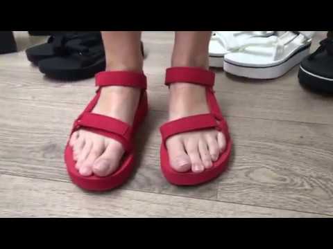 teva midform leather