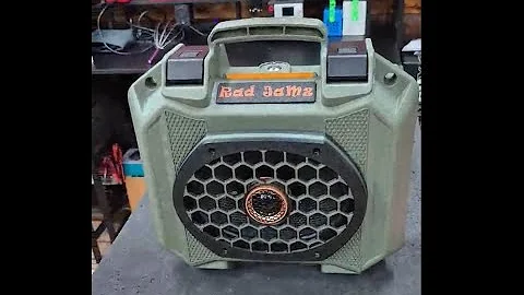 Vault V100 build with a Warzone 6x8