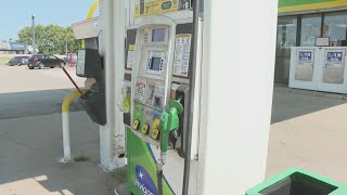 What's causing gas prices to go down in Wisconsin