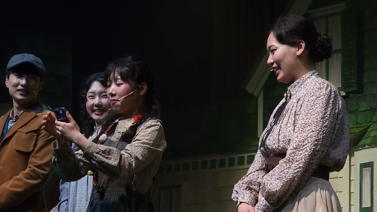 26.02.13. 19:30 뮤지컬 앤(Anne) 막공 무대인사... F.와리가리..