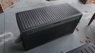 Keter comfy outdoor storage, 71 gallon plastic deck box from Lowes, Assembly. 