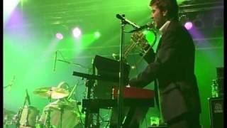 Video thumbnail of "Fun Lovin' Criminals - "That Ain't Right" live in Bulgaria, 2006"