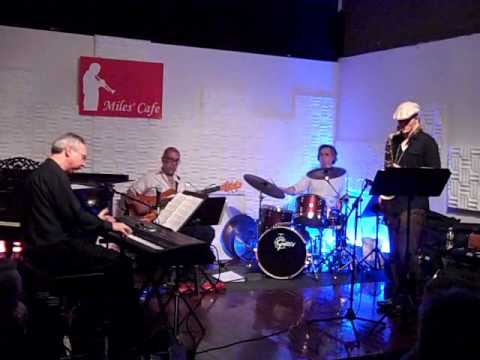 Jazz Patrol - Copycat at Miles Cafe - NY.wmv