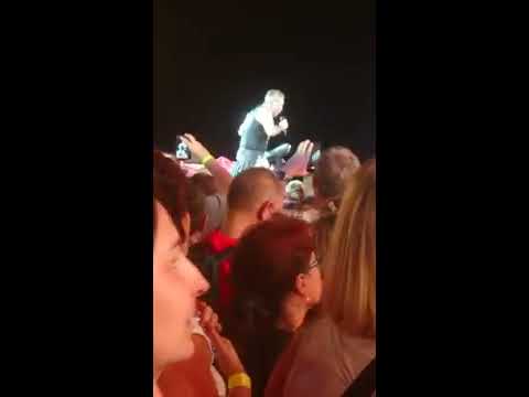 robbie williams the heavy entertainment show Prague 2017