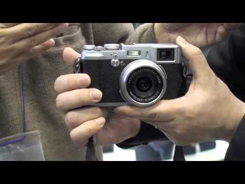 【CP+2011】富士フイルム：ハイブリッドビューファインダー搭載のFinePix X100