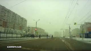 Dash Cam Russia And Many People Were Lucky That Day
