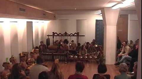 Ayak Ayakan Pamungkas - Gamelan ensemble Wiludyeng (23 nov 2008)