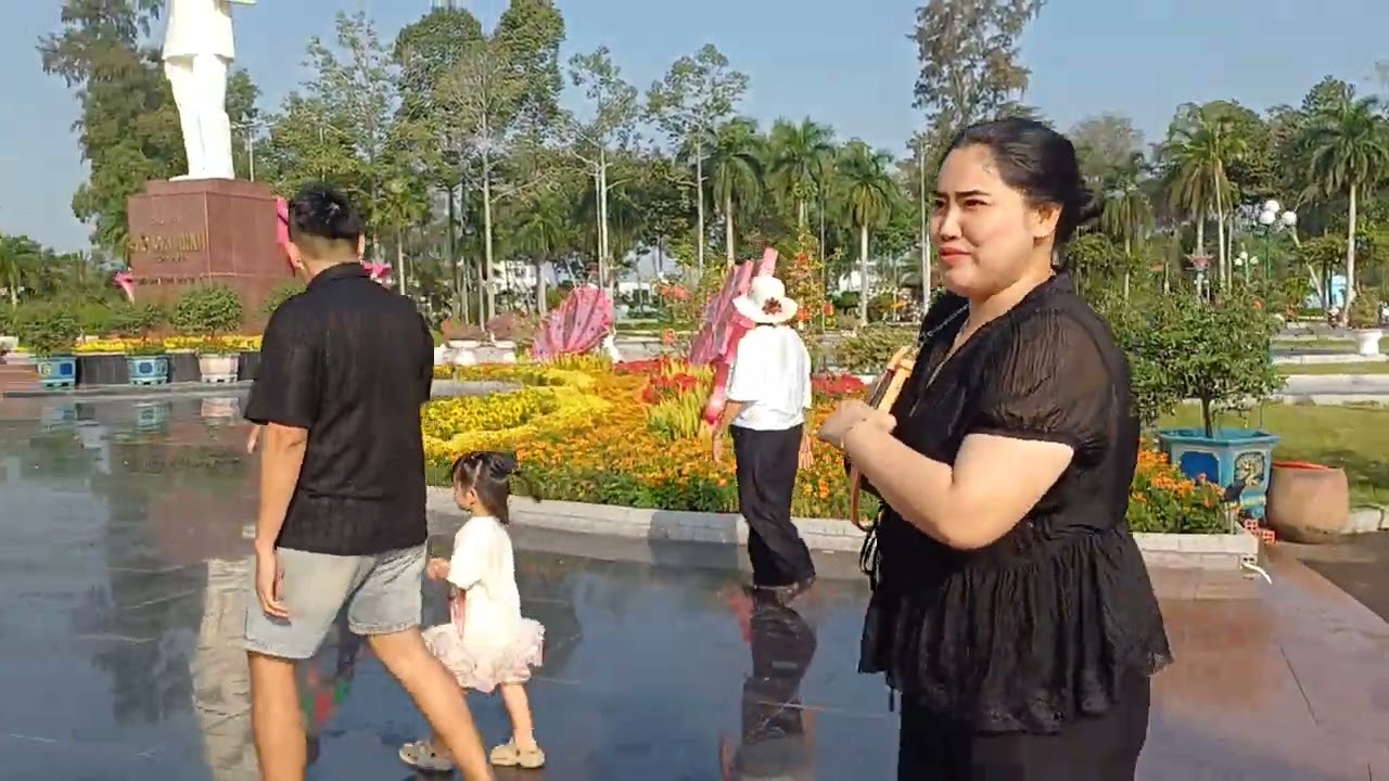 Mùng 5 tết du xuân ở làng hoa Sa Đéc