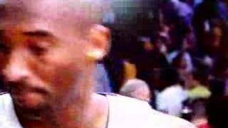 Kobe Bryant throws towel at fan