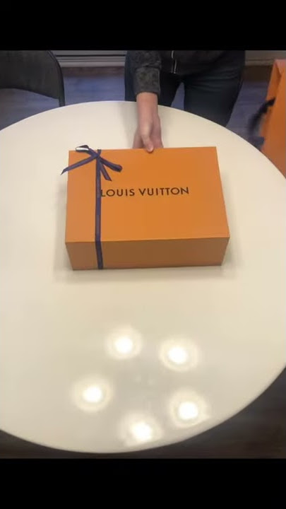 Unboxing LV Lockme Oxford handbag 👜 #Lockmeoxfordbag #louisvuitonbag