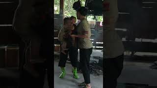 Ep.95_ Mother And Baby - Went To The Stream To Make A Bamboo Raft And Caught A Lot Of Big Fis