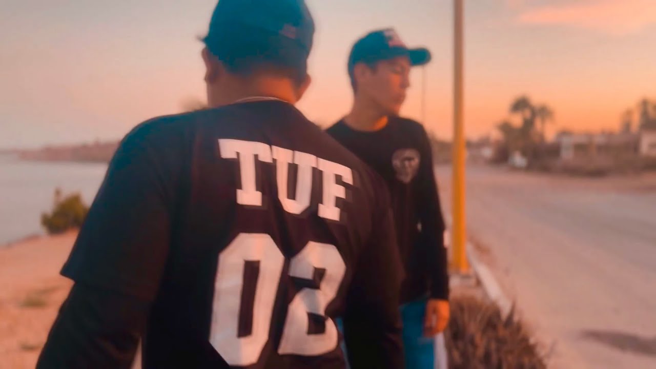 Sahit Rivas -  Cumbia EKR ft. Sombra, Malavara, Dikis (Video Oficial)