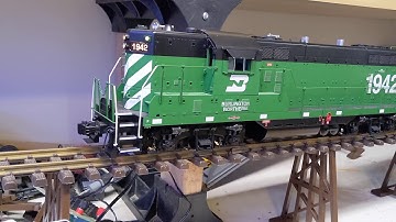 USA Trains with railpro and battery power