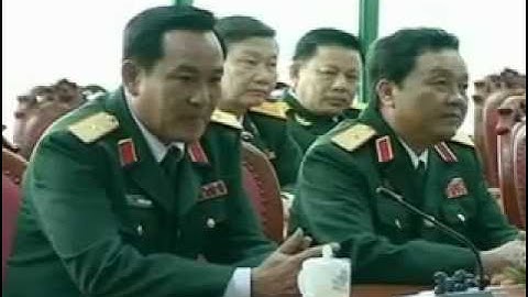 Chủ tịch nước Trương Tấn Sang thăm và chúc Tết cán bộ, chiến sĩ Quân khu 7